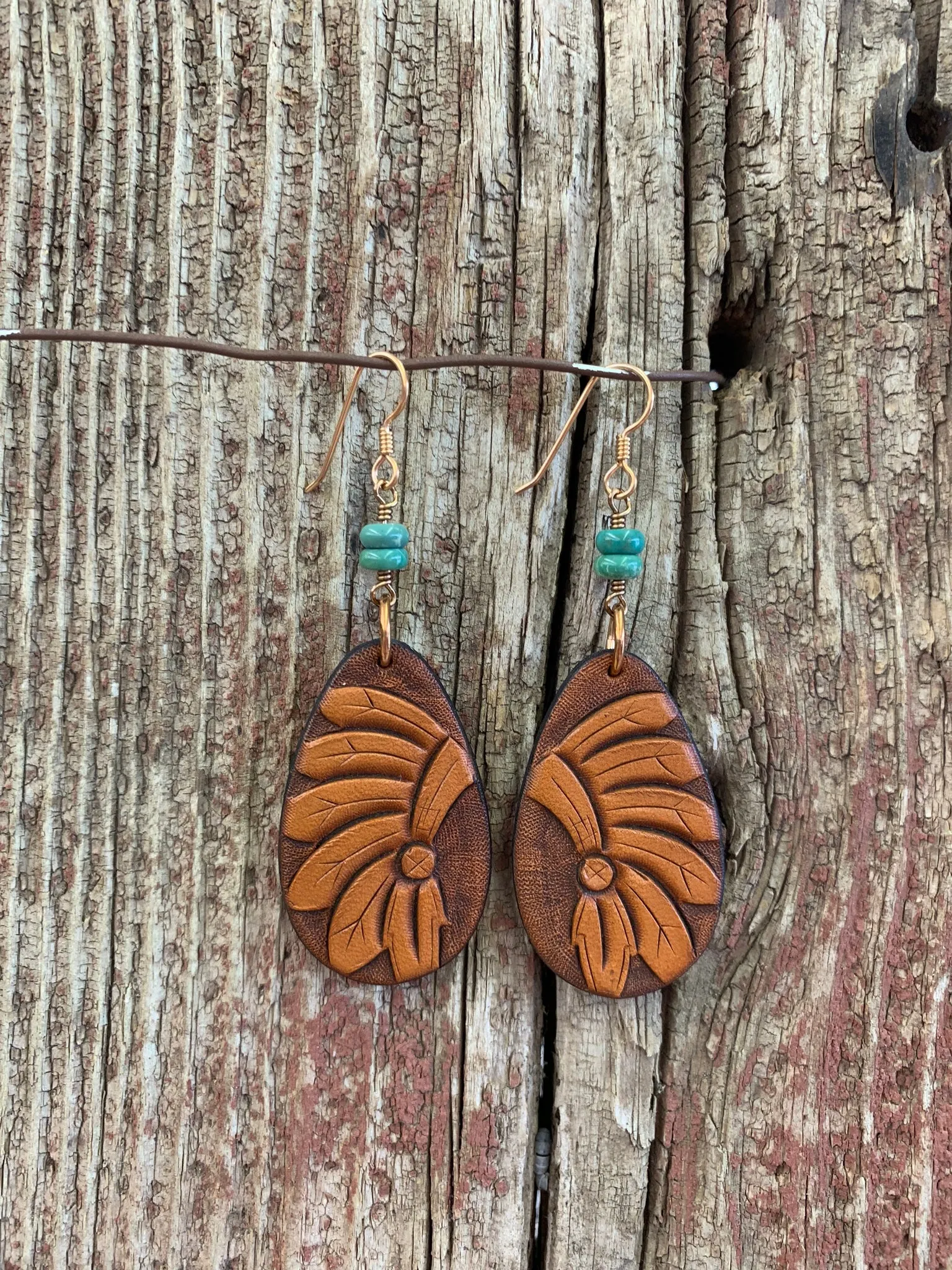 16281 Headdress Teardrop w/Turq Earring