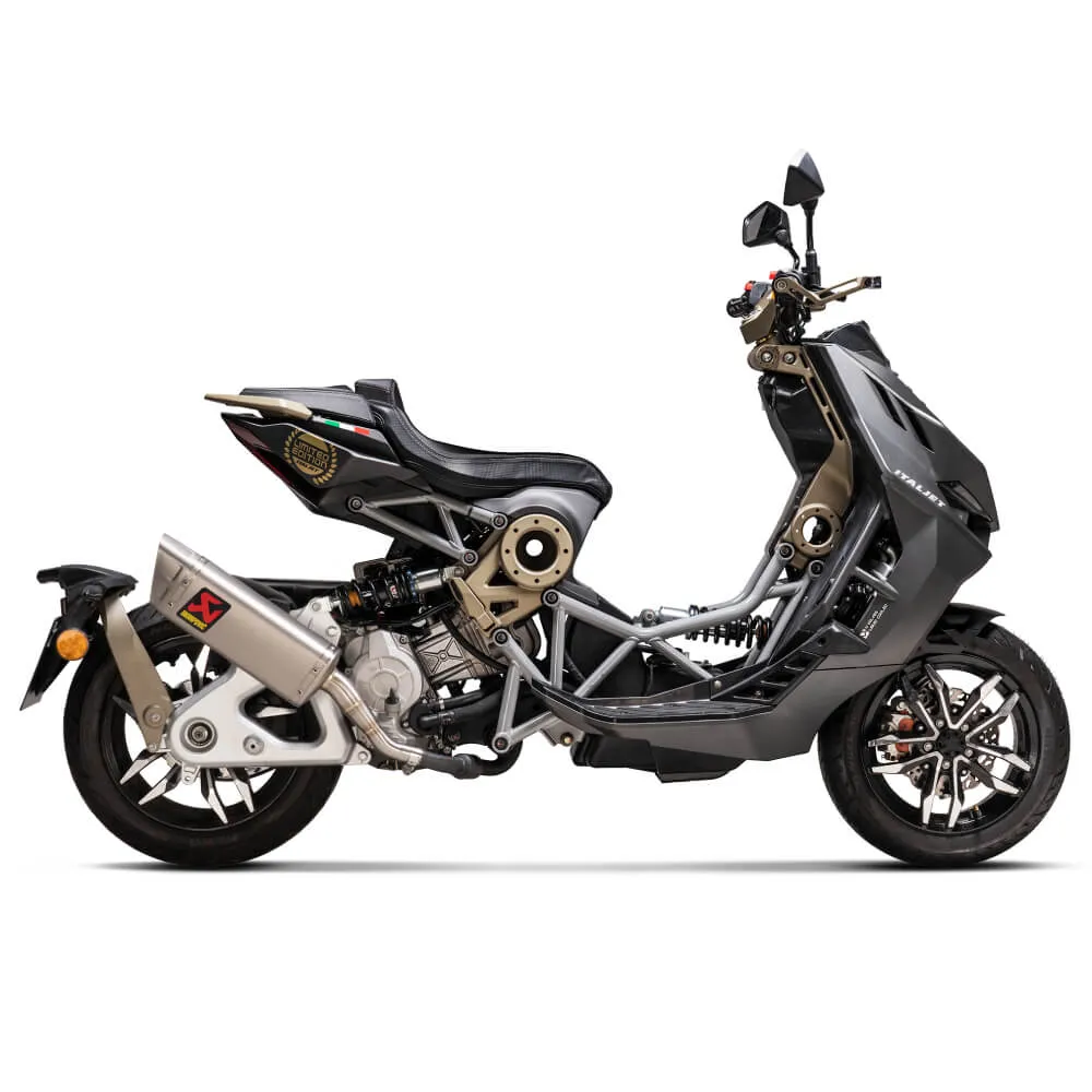 Akrapovic Titanium Silencer Slip-On Kit S-IT125SO2-APT