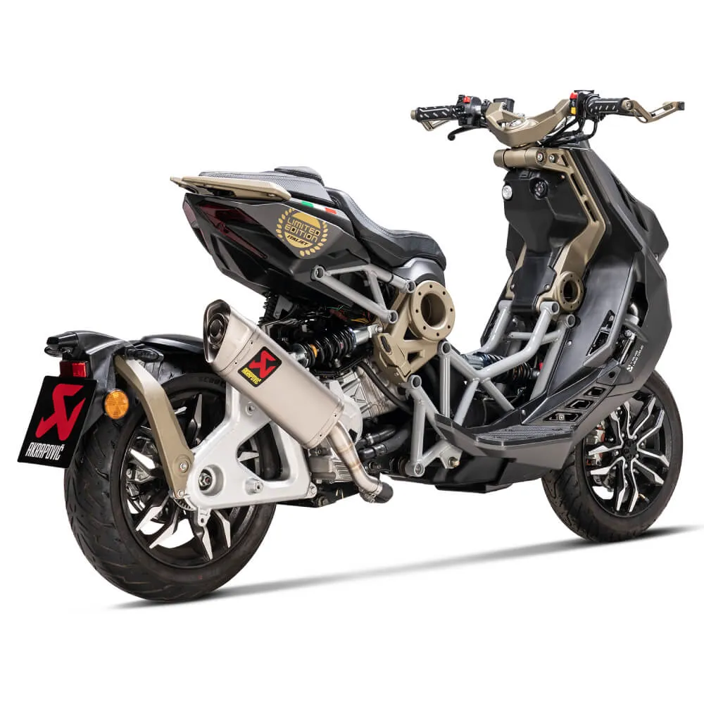 Akrapovic Titanium Silencer Slip-On Kit S-IT125SO2-APT