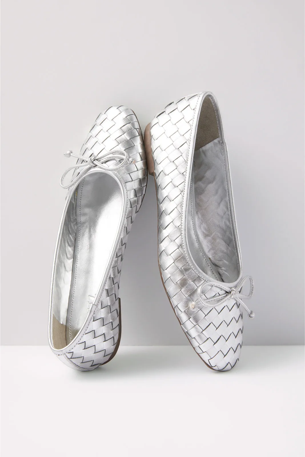 Arissa Woven