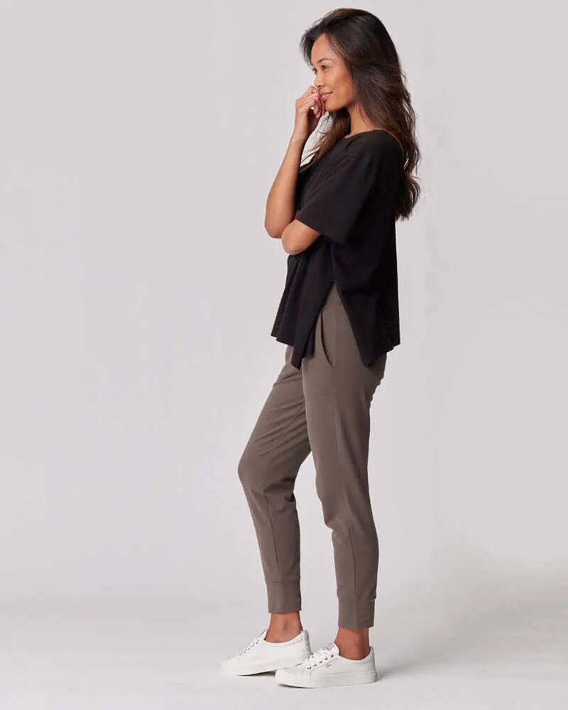 Everywhere Nursing & Maternity V-Neck Tee | Black
