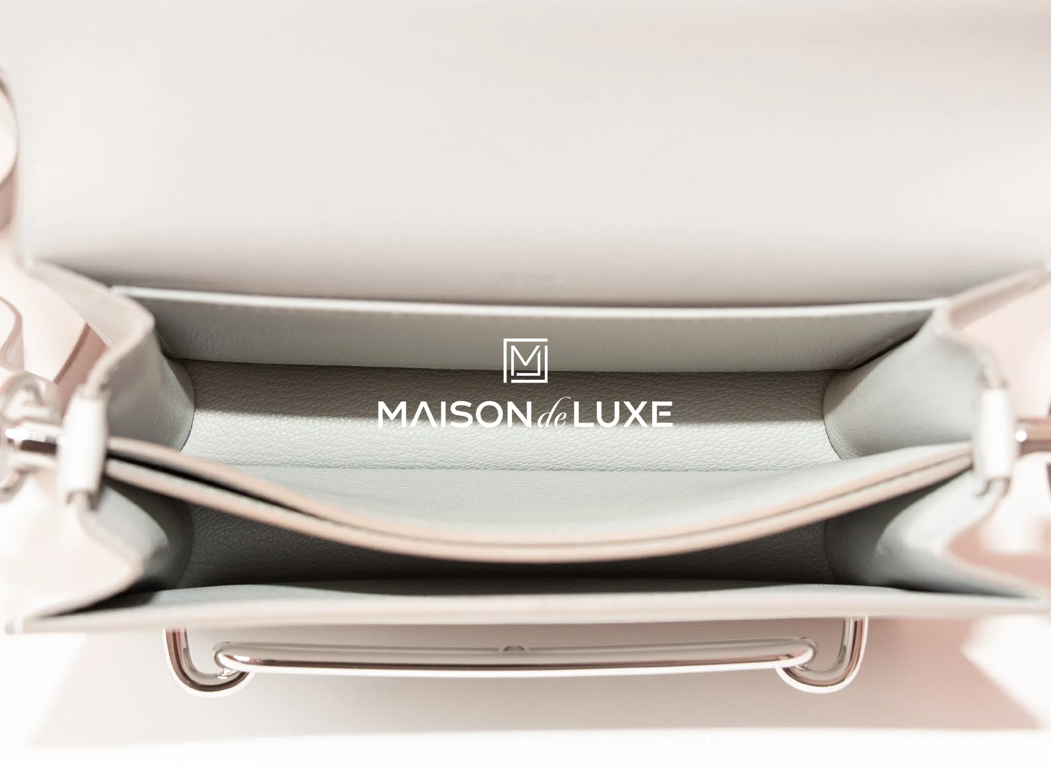 Hermes Roulis Mini 18 Gris Perle Evercolor Handbag