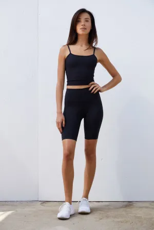 High-Rise Biker Shorts 7.5"