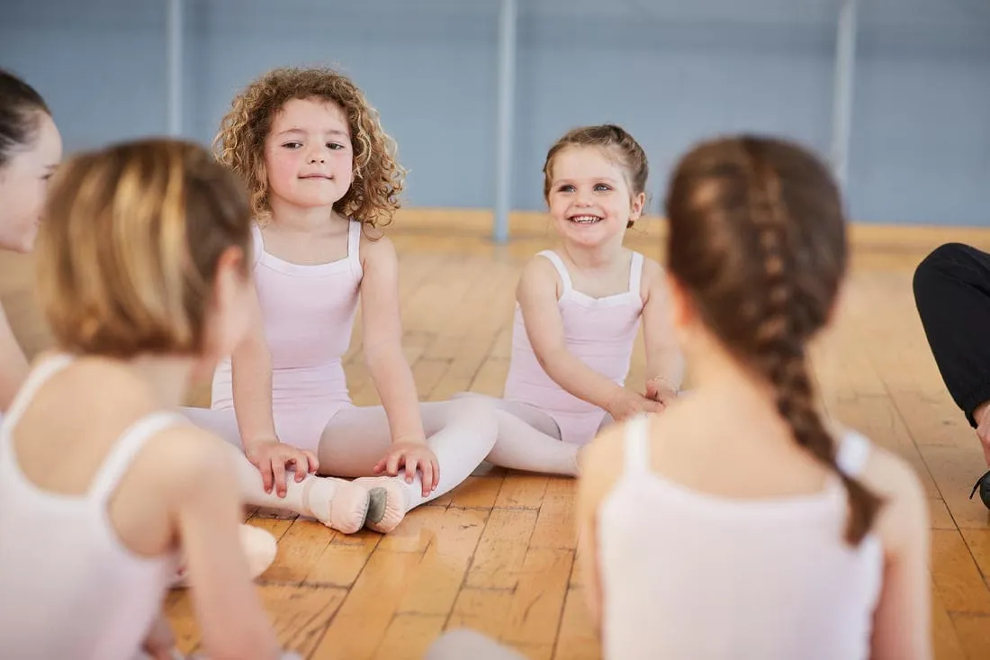 Justaucorps danse classique rose fines bretelles fille