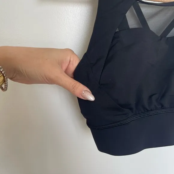 Lululemon Breathe it In Bra Black Mesh Cutout Front Strappy Back Sports Bra