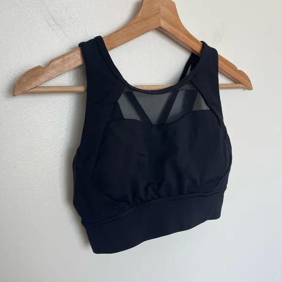Lululemon Breathe it In Bra Black Mesh Cutout Front Strappy Back Sports Bra