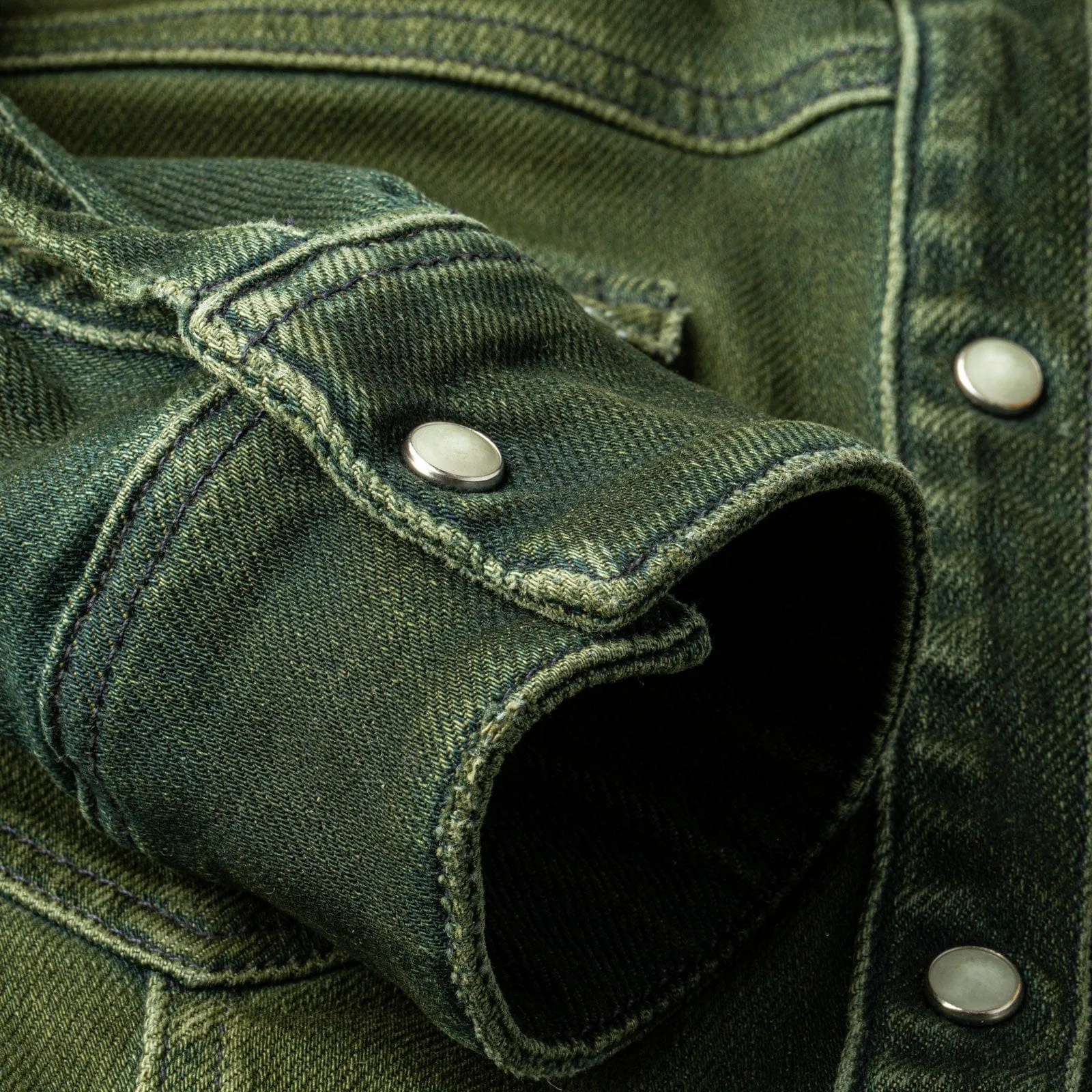 Maddi Fitted Western Snap Shirt In Avocado Over Dye