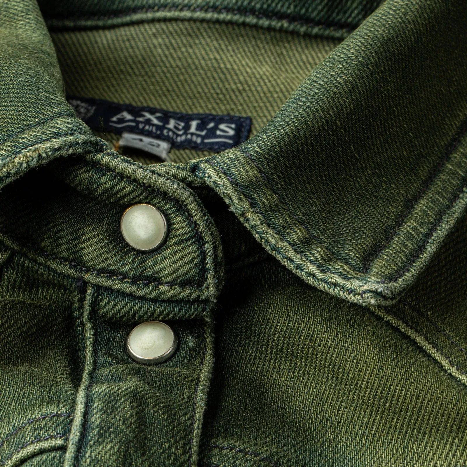 Maddi Fitted Western Snap Shirt In Avocado Over Dye