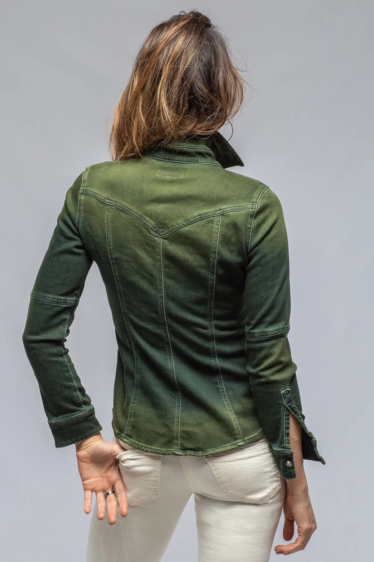 Maddi Fitted Western Snap Shirt In Avocado Over Dye