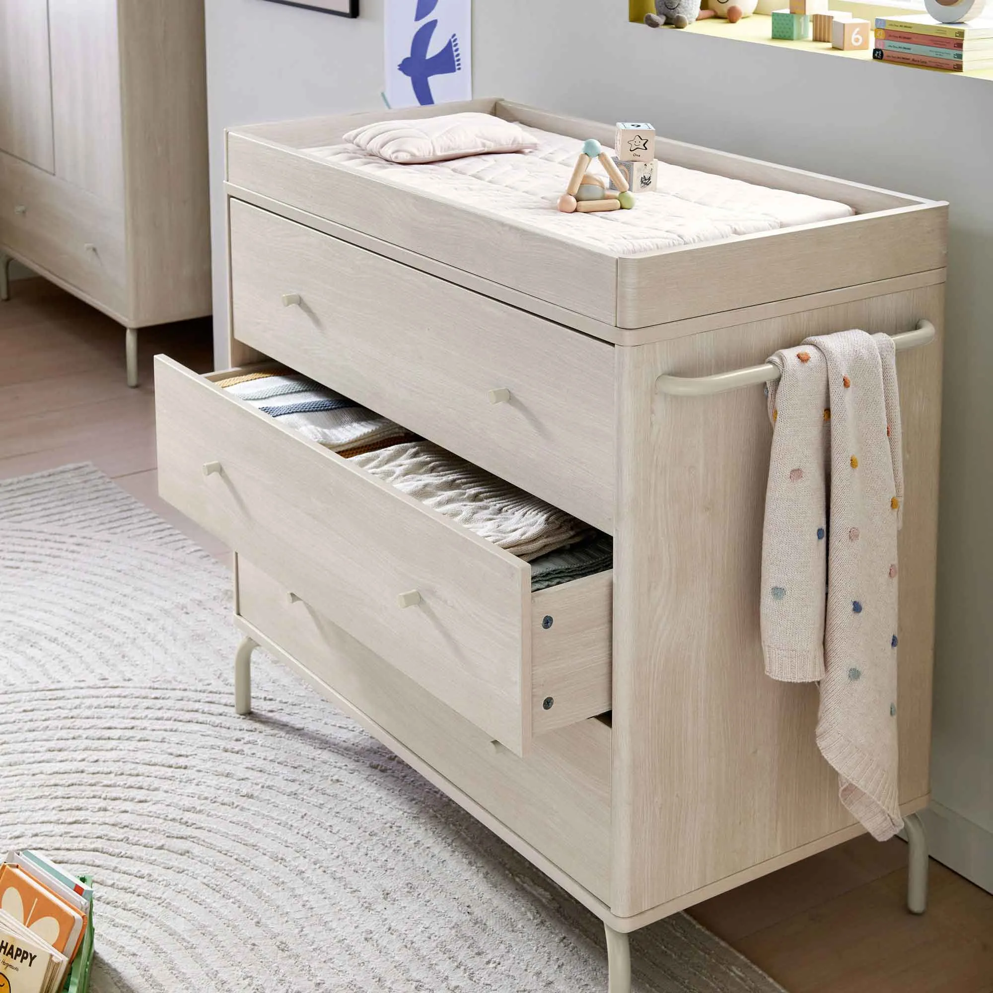 Mamas & Papas Kinlay 2 Piece Roomset in Parchment