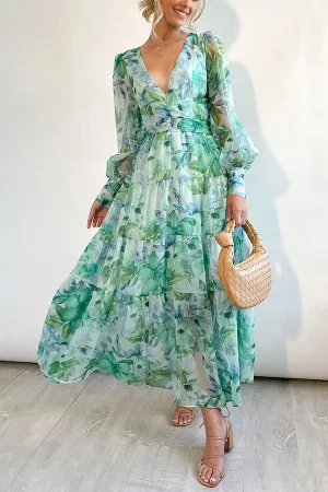 Mireya - Floral Midi Dress - V-Neck & Elegant