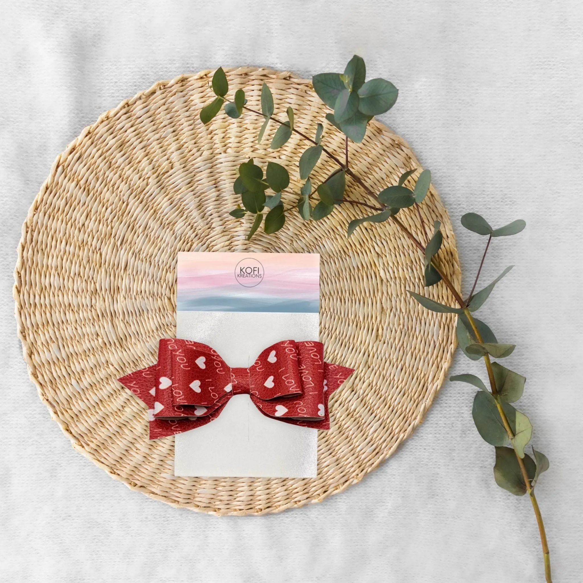 Pepperdine - White Hearts Valentine Hair Bow