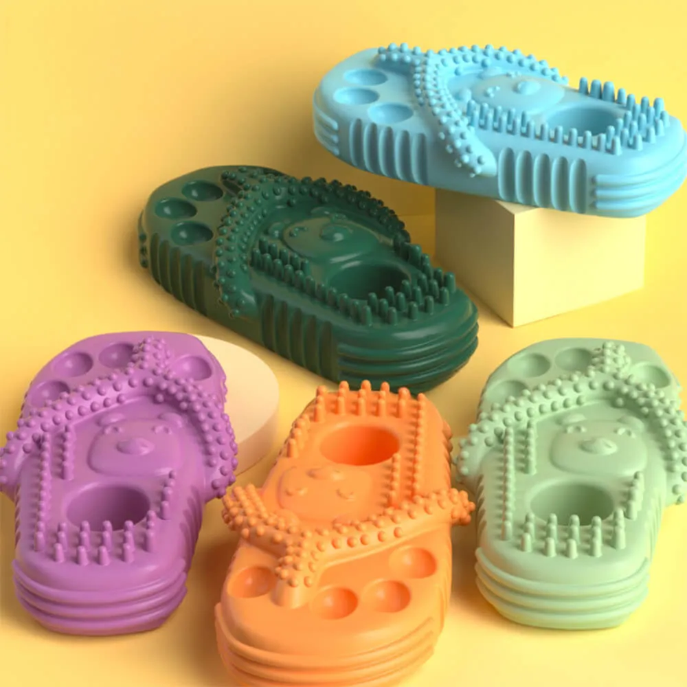 Playful chew slippers for dogs - Snoopslippers