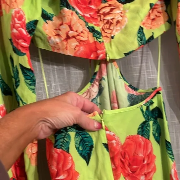 Revolve AFRM Bekah Dress in Lime Rose Garden maxi cut out size medium