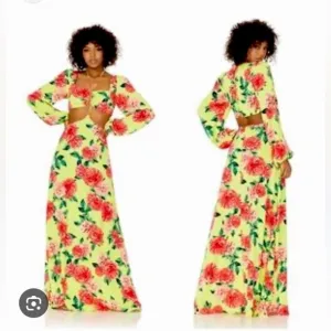Revolve AFRM Bekah Dress in Lime Rose Garden maxi cut out size medium