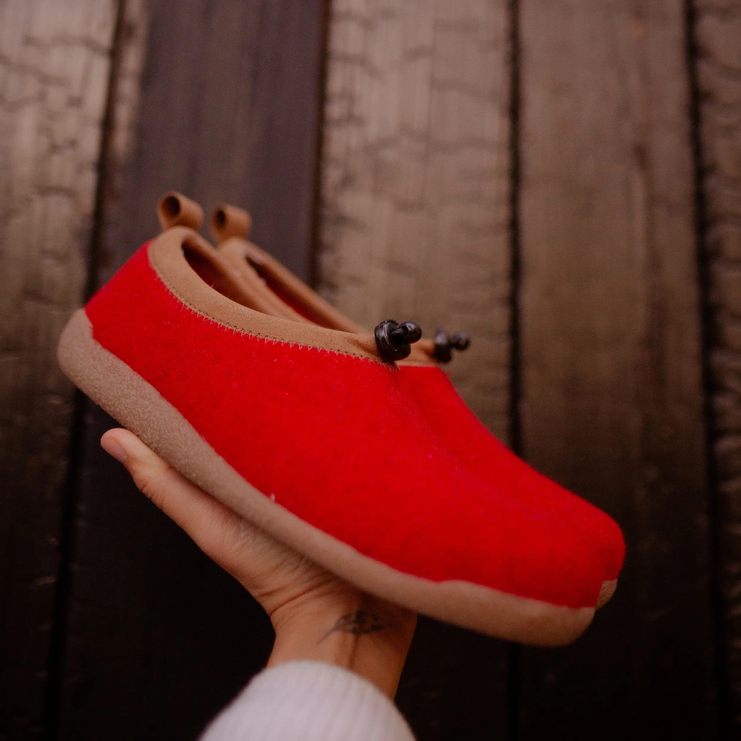 Samso Women's Slipper in Red