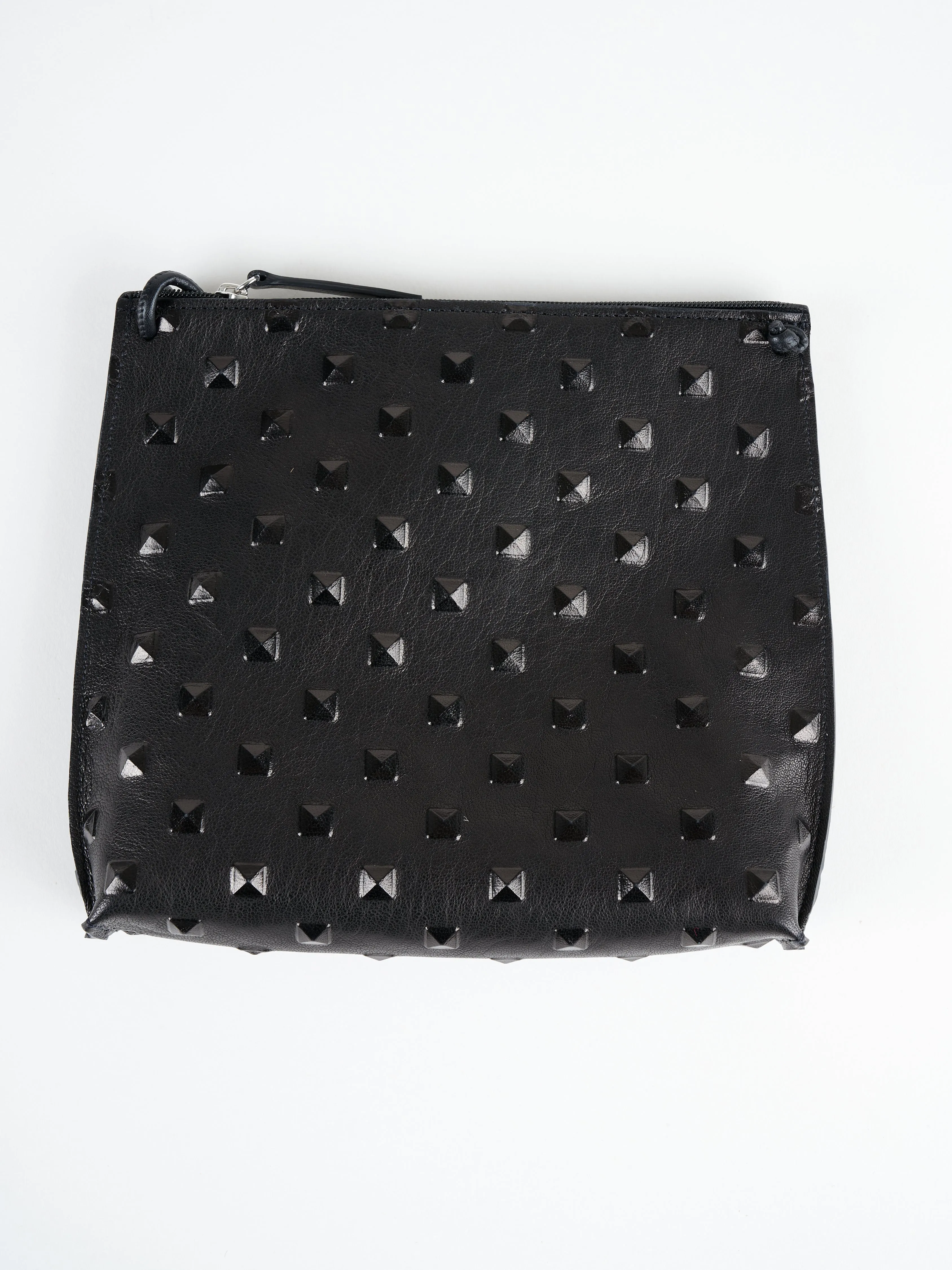 strappy pouch - black stud