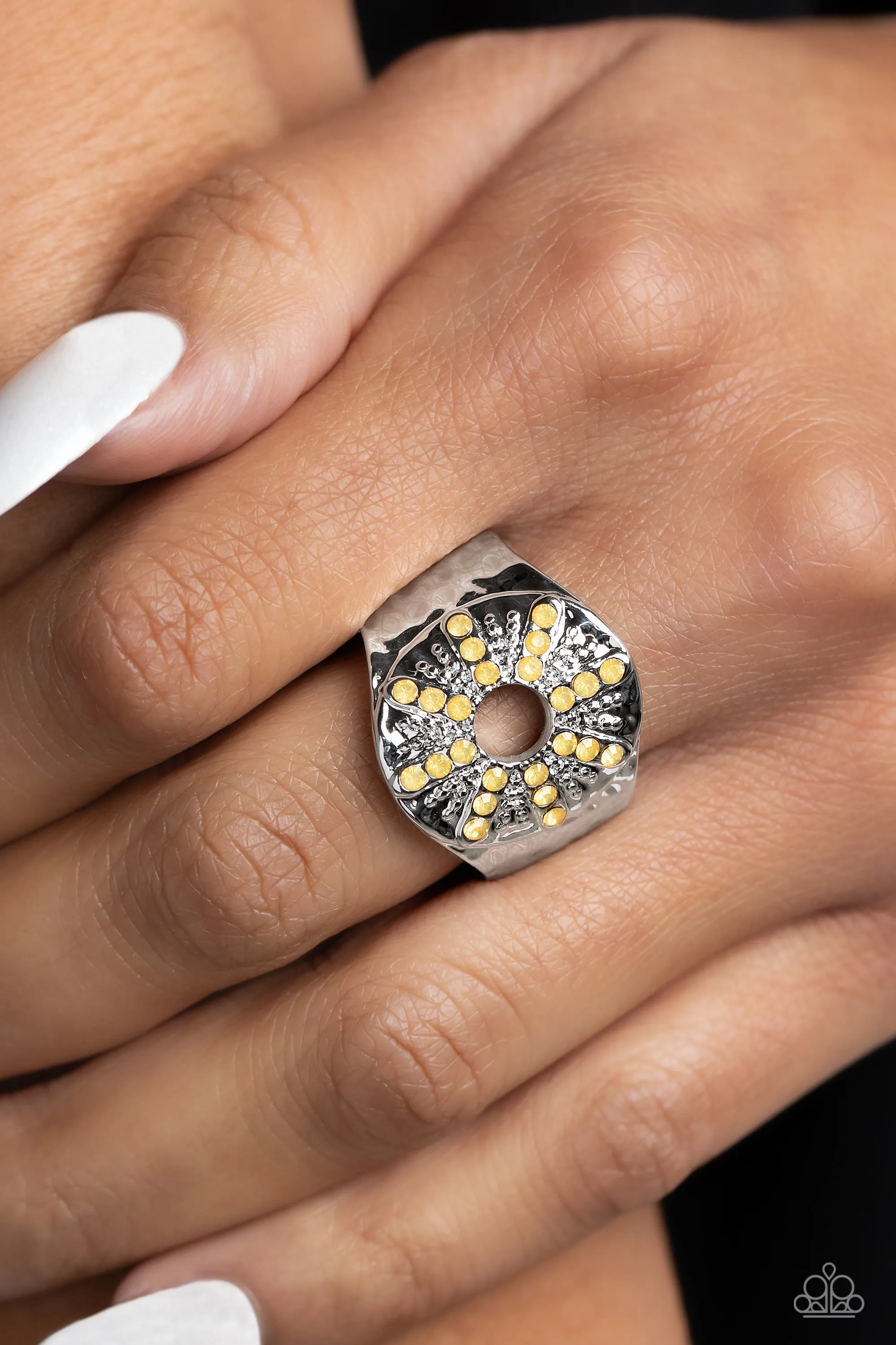 Stylish Sunbeams - Yellow Ring