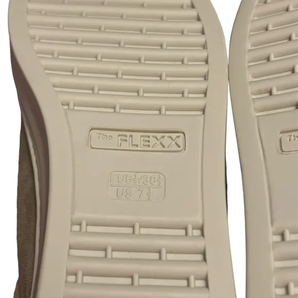 The Flexx sneak easy women’s sneaker