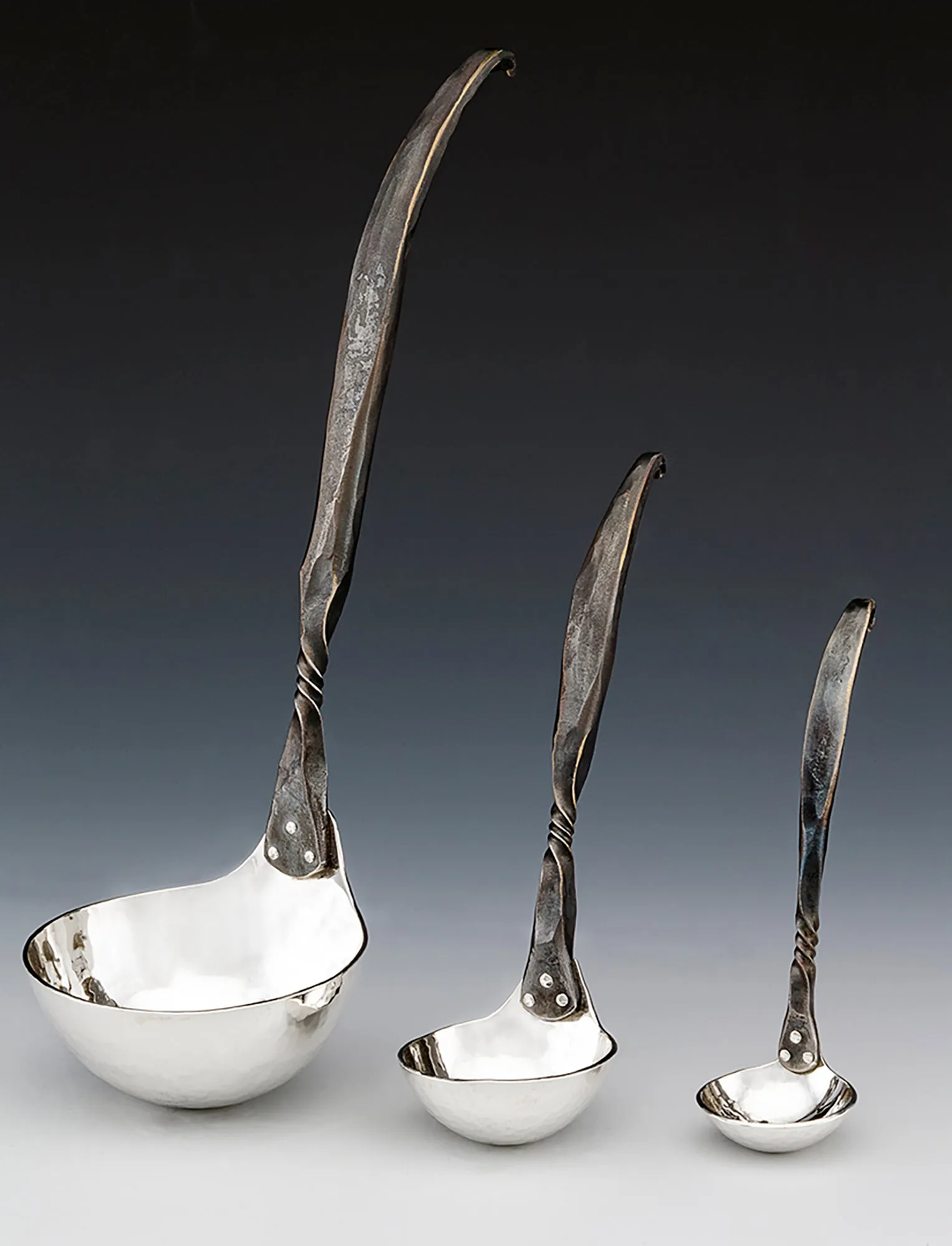 Twist Gravy Ladle