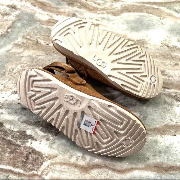 UGG Kid’s Goldenstar Clog Slip On