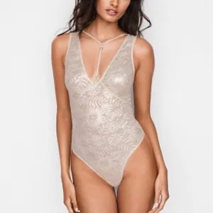 VS Very Sexy Palm Lace Bodysuit Teddy XS
